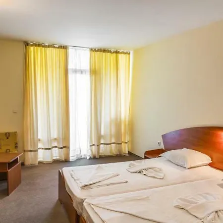 Hotel Royal 3*